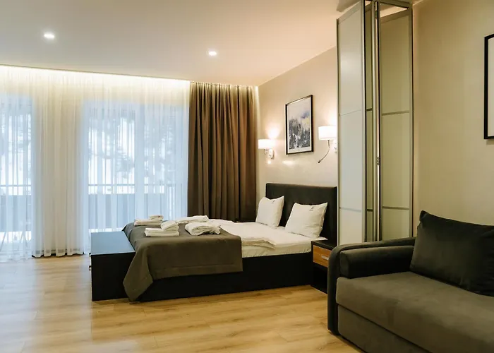 Westhills Cottage Town & Spa